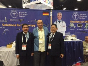 We had some AAO members stop by booth 917 to see what sinuscopy instruments we're exhibiting.